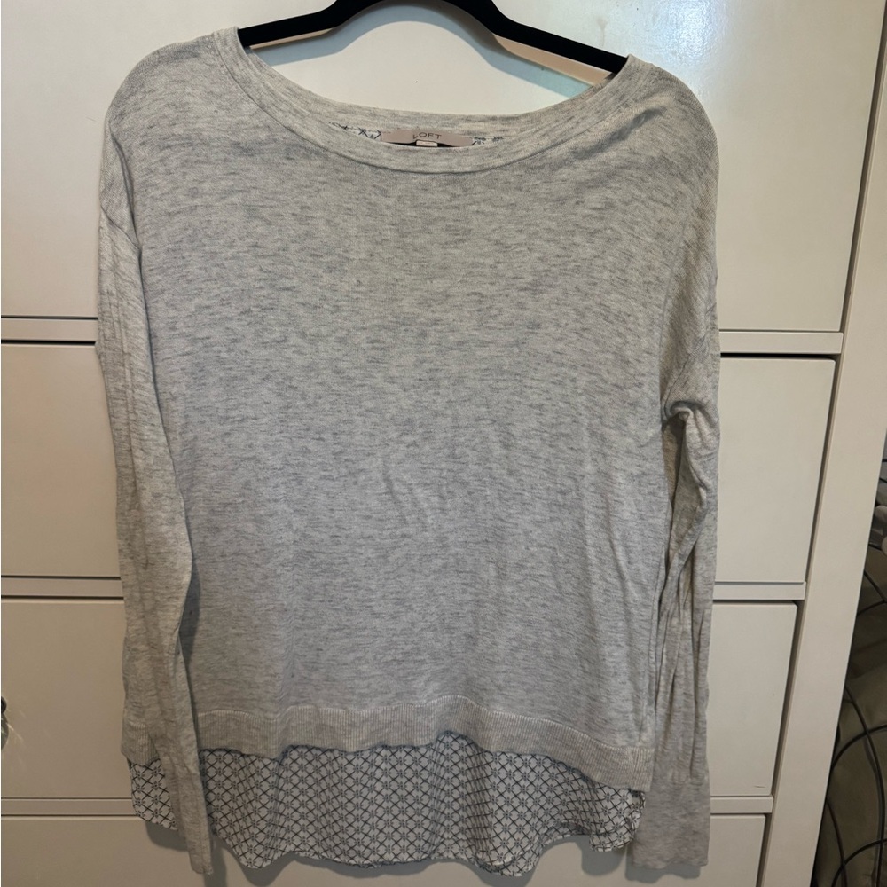 LOFT Light Gray Long Sleeve Sweater